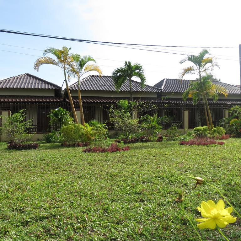 Makara Bungalows Сиханоуквил Екстериор снимка