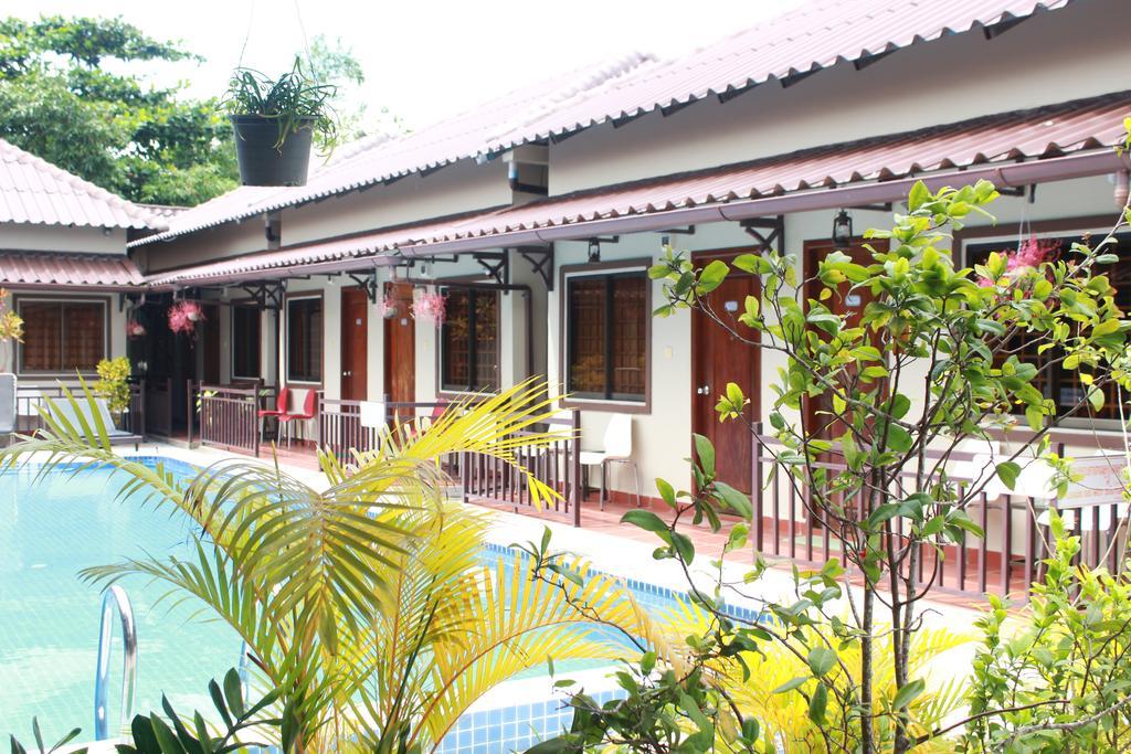 Makara Bungalows Сиханоуквил Екстериор снимка