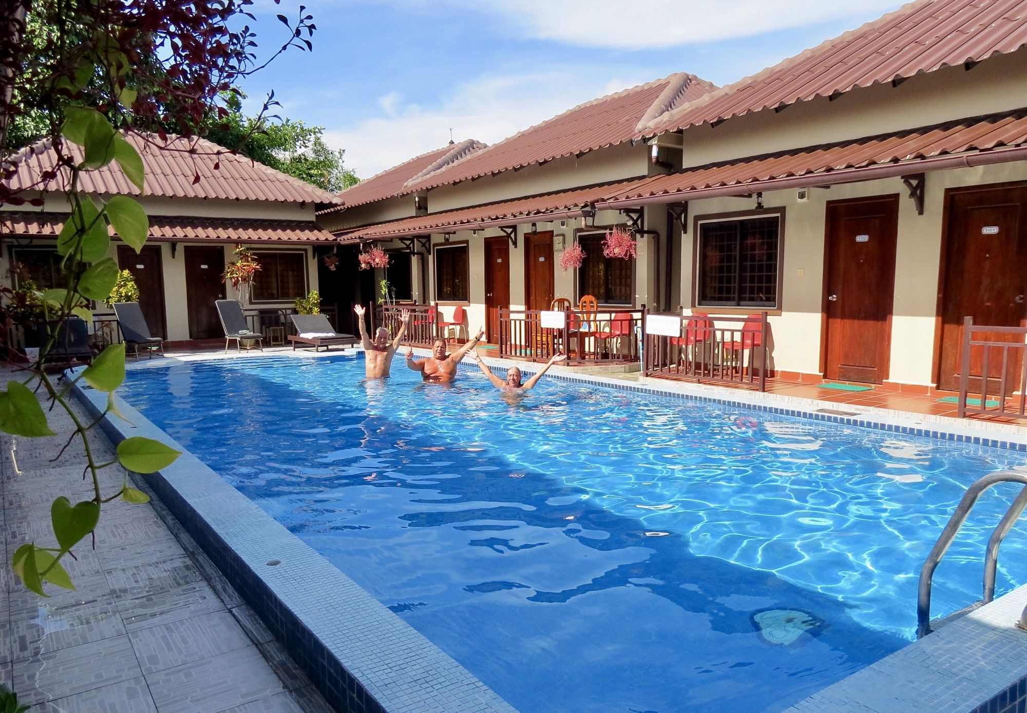 Makara Bungalows Сиханоуквил Екстериор снимка