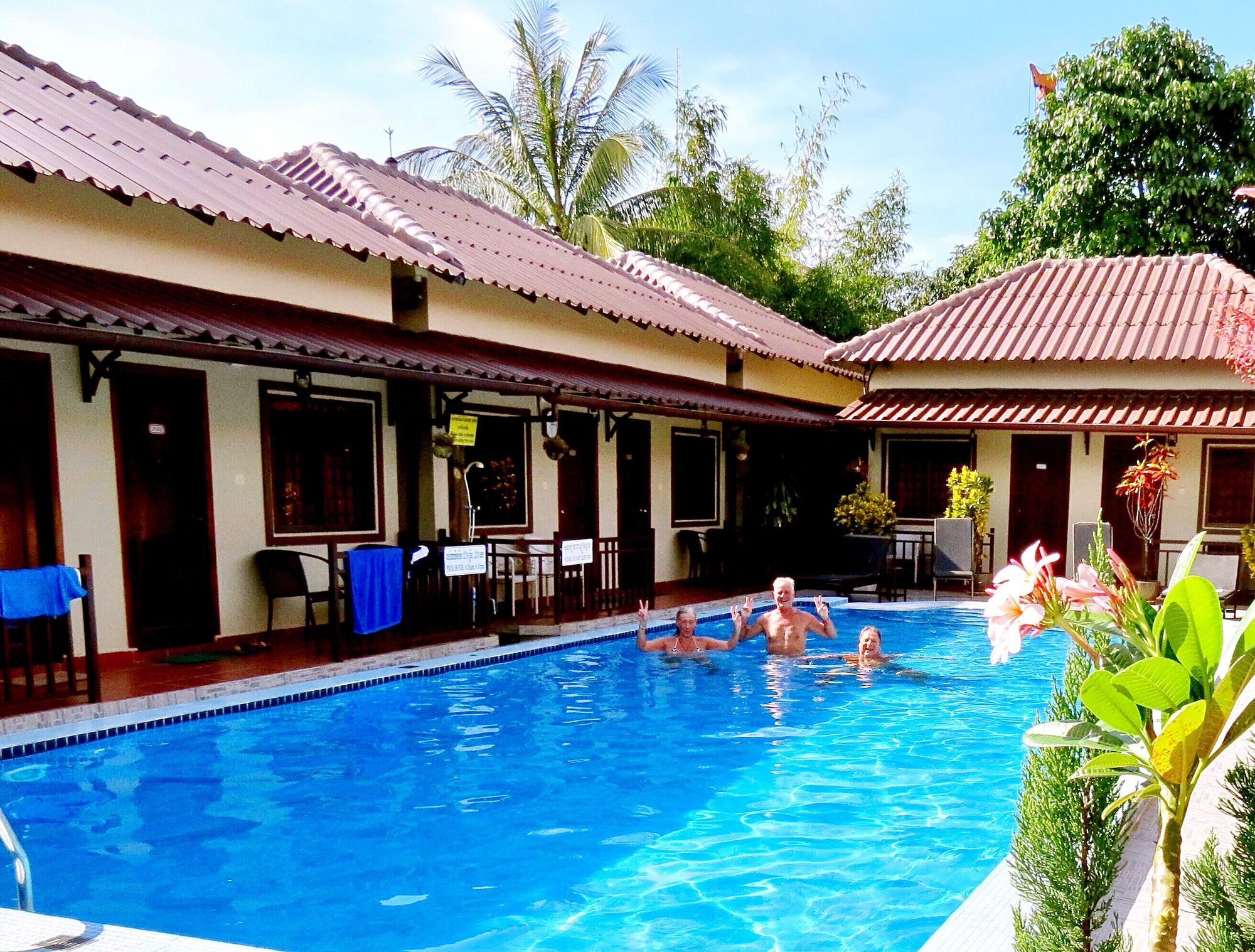 Makara Bungalows Сиханоуквил Екстериор снимка